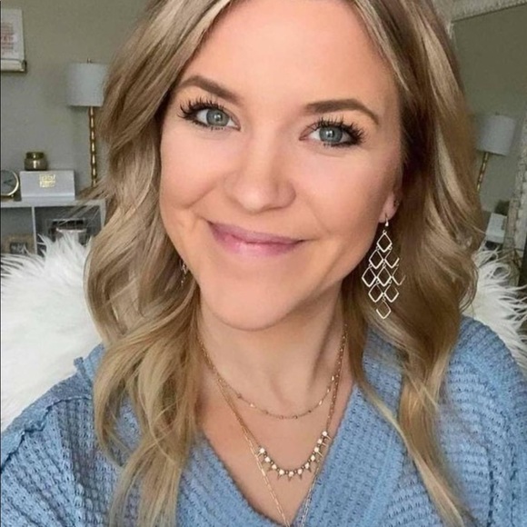 Stella & Dot | Pavé Crystal & Pale Gold Sommerville Delicate Statement E… - Picture 12 of 15